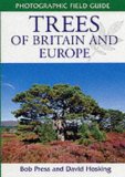 Trees of Britain and Europe : Photographic Field Guide [Click for larger image]
