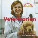 Una Veterinaria / Veterinarian
